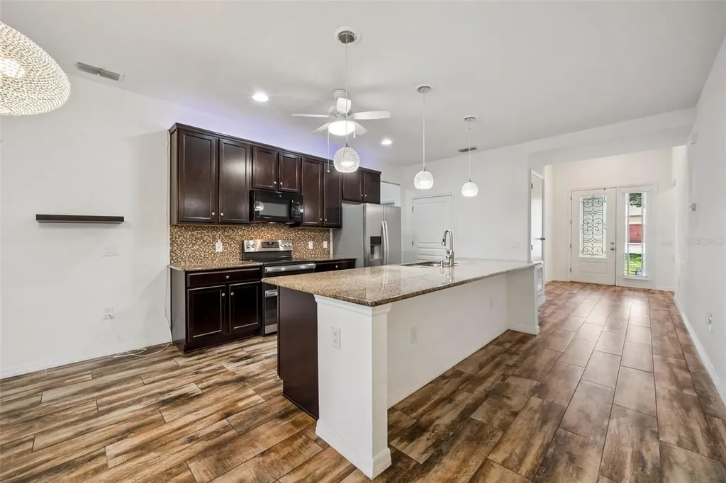 9131 Chandler Drive Groveland FL 34736