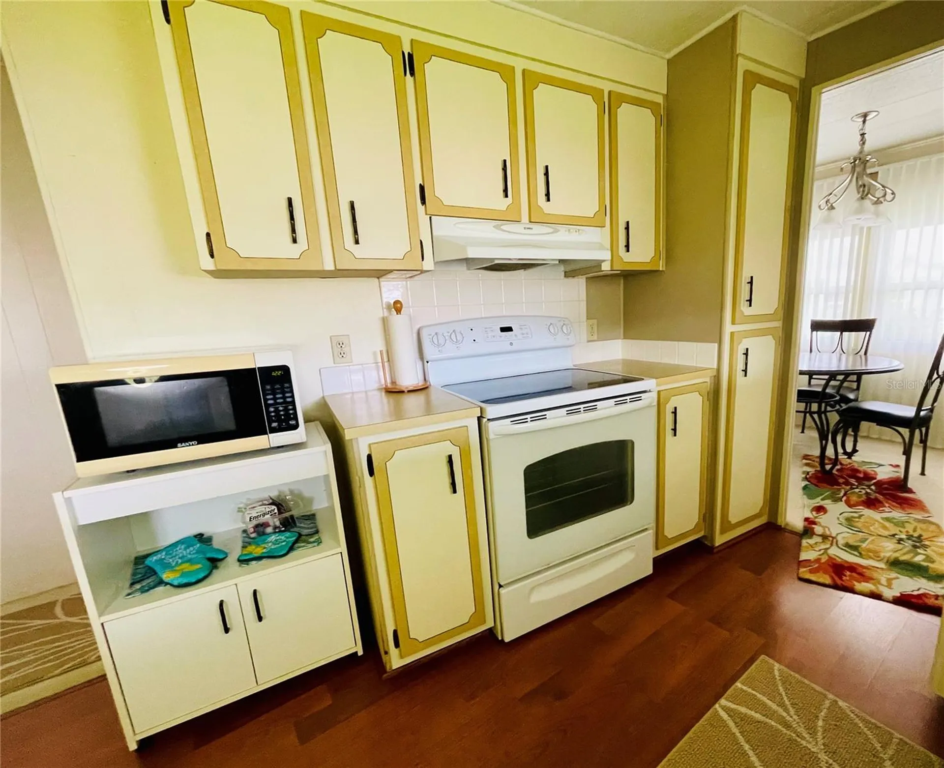 95 Red Oak Drive Palm Harbor FL 34684