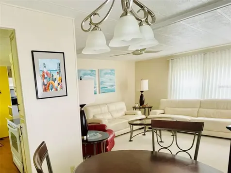 95 Red Oak Drive Palm Harbor FL 34684