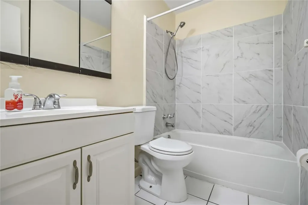 6909 Brentford Road Sarasota FL 34241