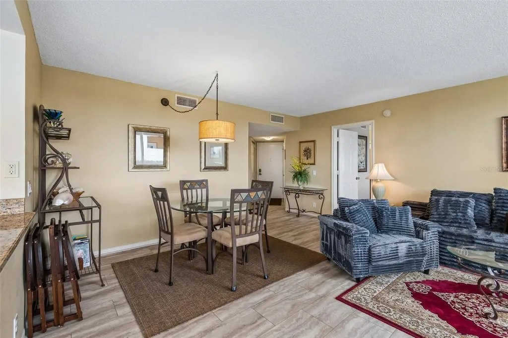 6365 Bahia Del Mar Boulevard St Petersburg FL 33715