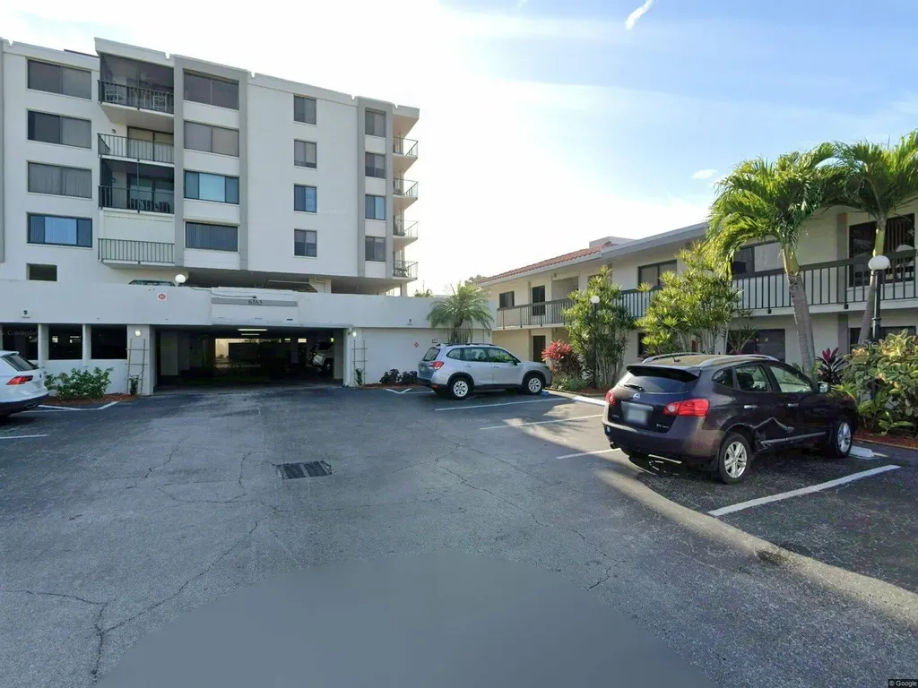 6365 Bahia Del Mar Boulevard St Petersburg FL 33715