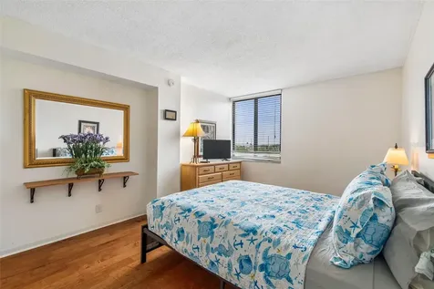 6365 Bahia Del Mar Boulevard St Petersburg FL 33715