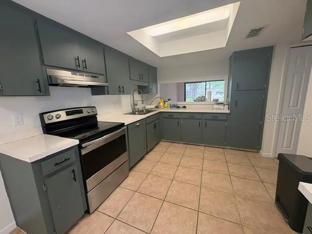 459 Meadowood Boulevard Fern Park FL 32730