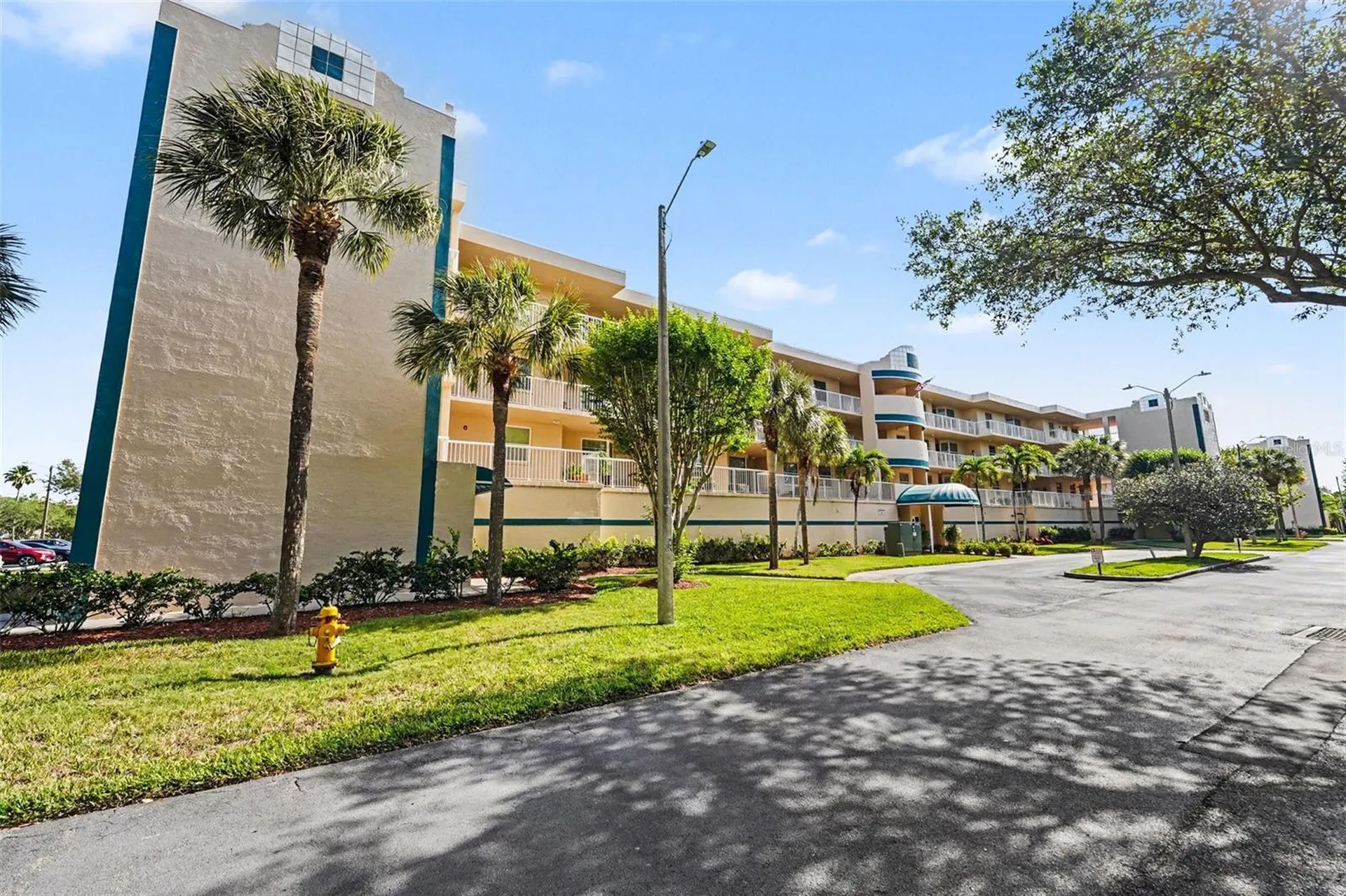 6205 Shoreline Drive St Petersburg FL 33708