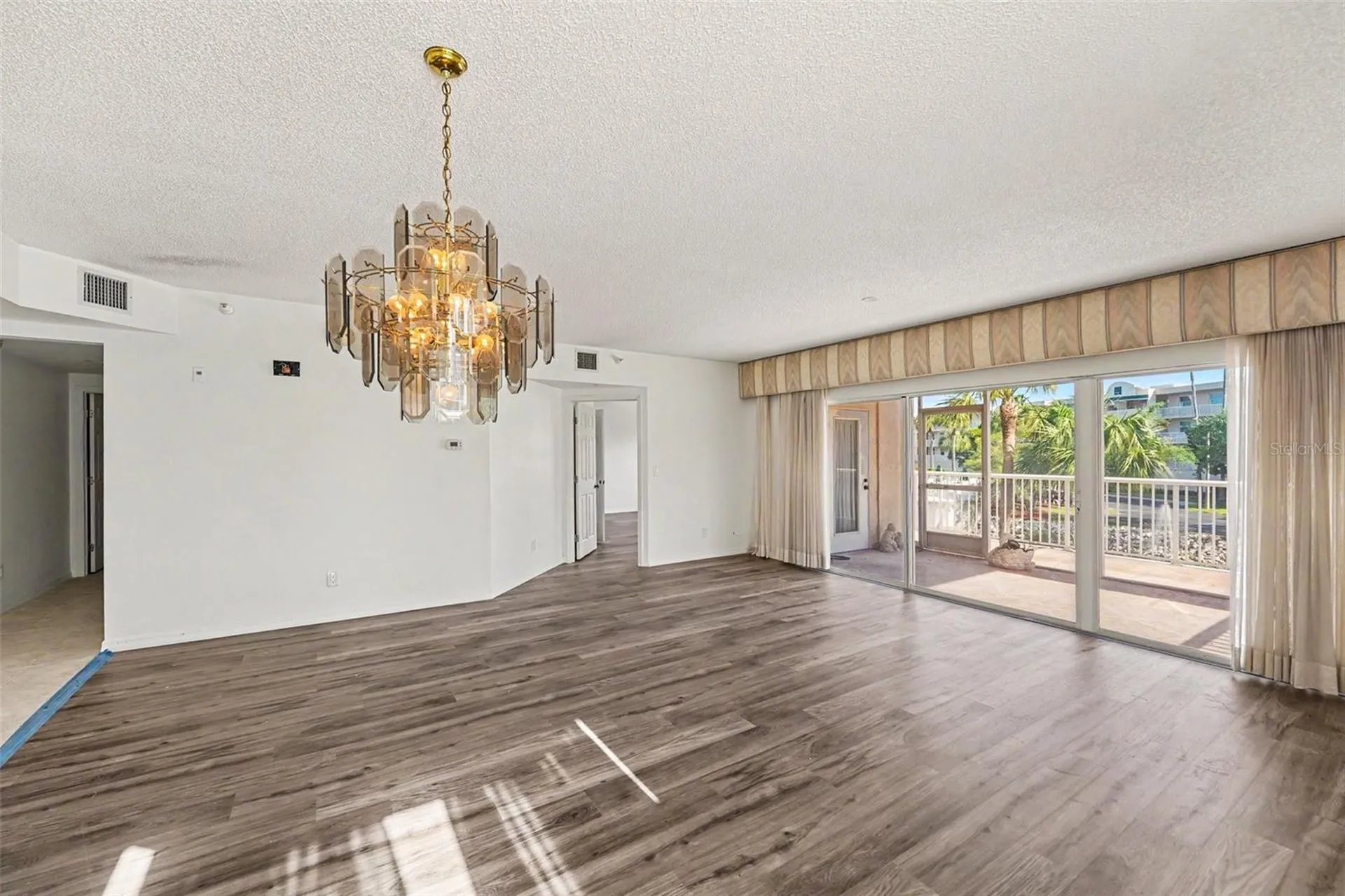 6205 Shoreline Drive St Petersburg FL 33708