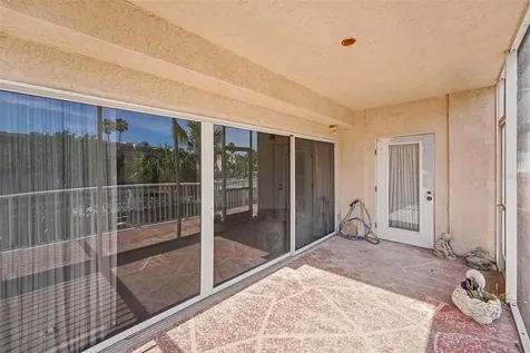 6205 Shoreline Drive St Petersburg FL 33708