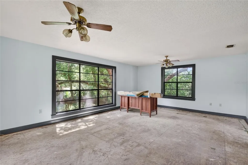 19 E Morningview Drive Eustis FL 32726