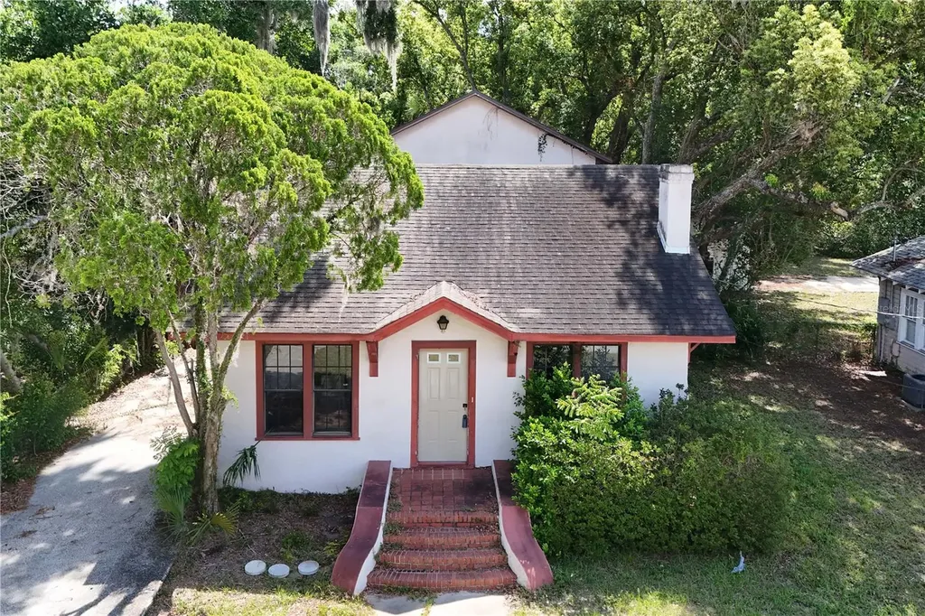 19 E Morningview Drive Eustis FL 32726