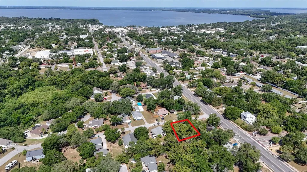 19 E Morningview Drive Eustis FL 32726