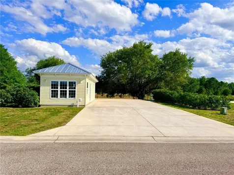 4885 SE 92nd Boulevard Webster FL 33597