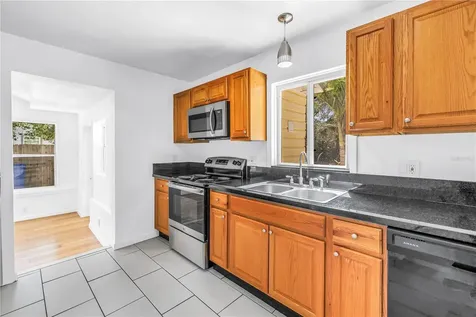 5032 19th Street N St Petersburg FL 33714