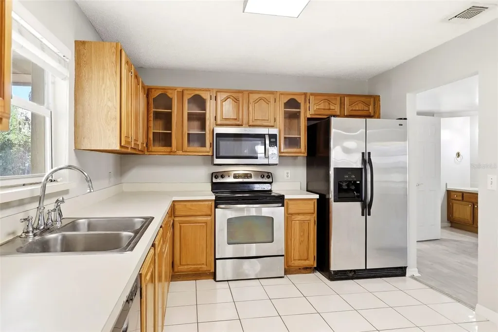 975 Cross Cut Way Longwood FL 32750
