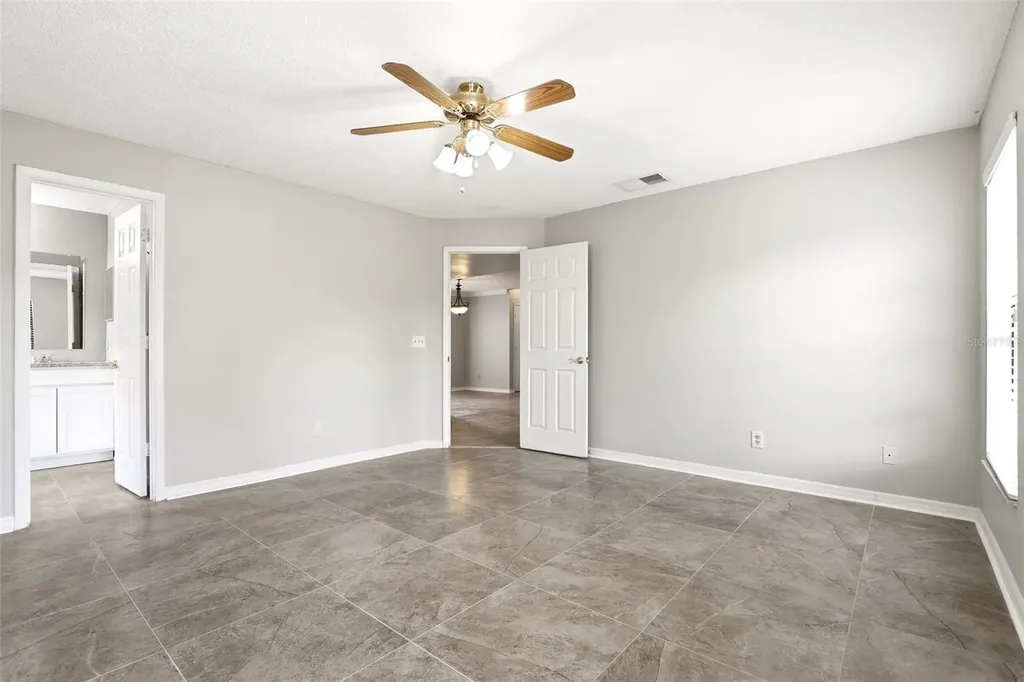 975 Cross Cut Way Longwood FL 32750
