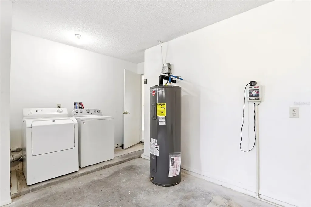 975 Cross Cut Way Longwood FL 32750