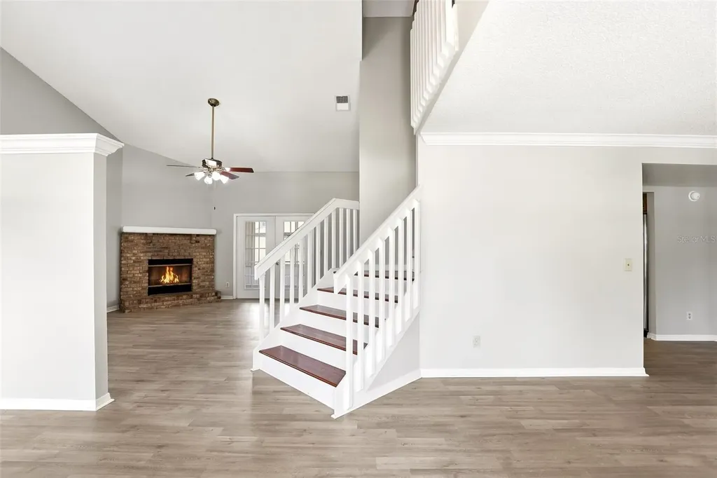975 Cross Cut Way Longwood FL 32750