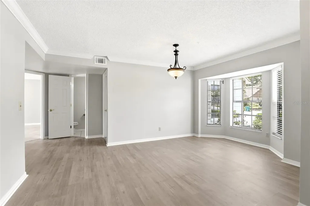 975 Cross Cut Way Longwood FL 32750