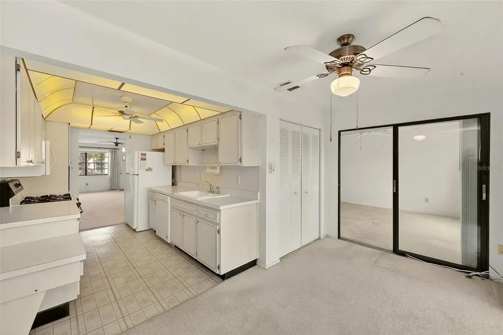 7951 58th Avenue N St Petersburg FL 33709