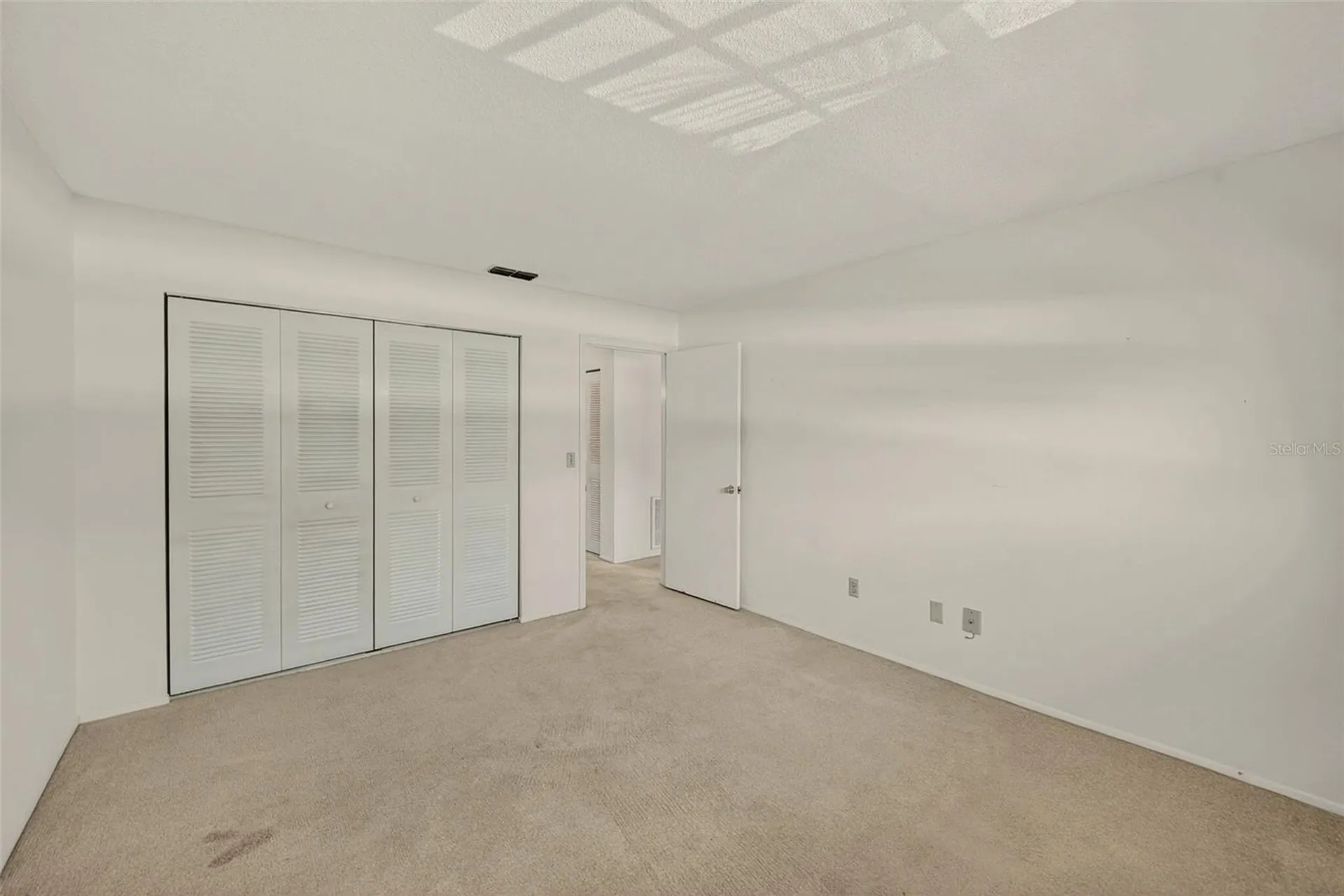7951 58th Avenue N St Petersburg FL 33709