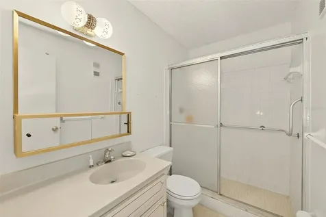 7951 58th Avenue N St Petersburg FL 33709