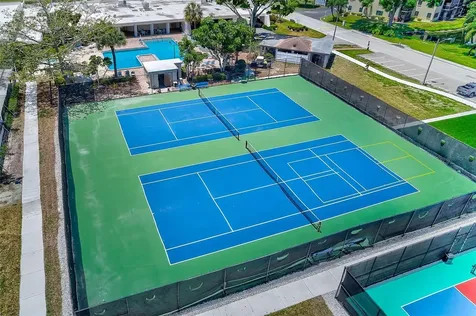 7951 58th Avenue N St Petersburg FL 33709