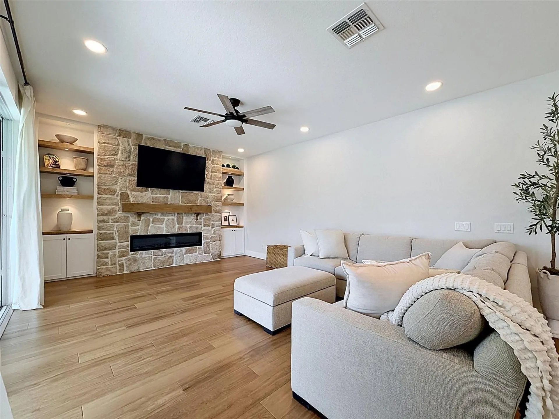 11826 Gavin Lane Odessa FL 33556