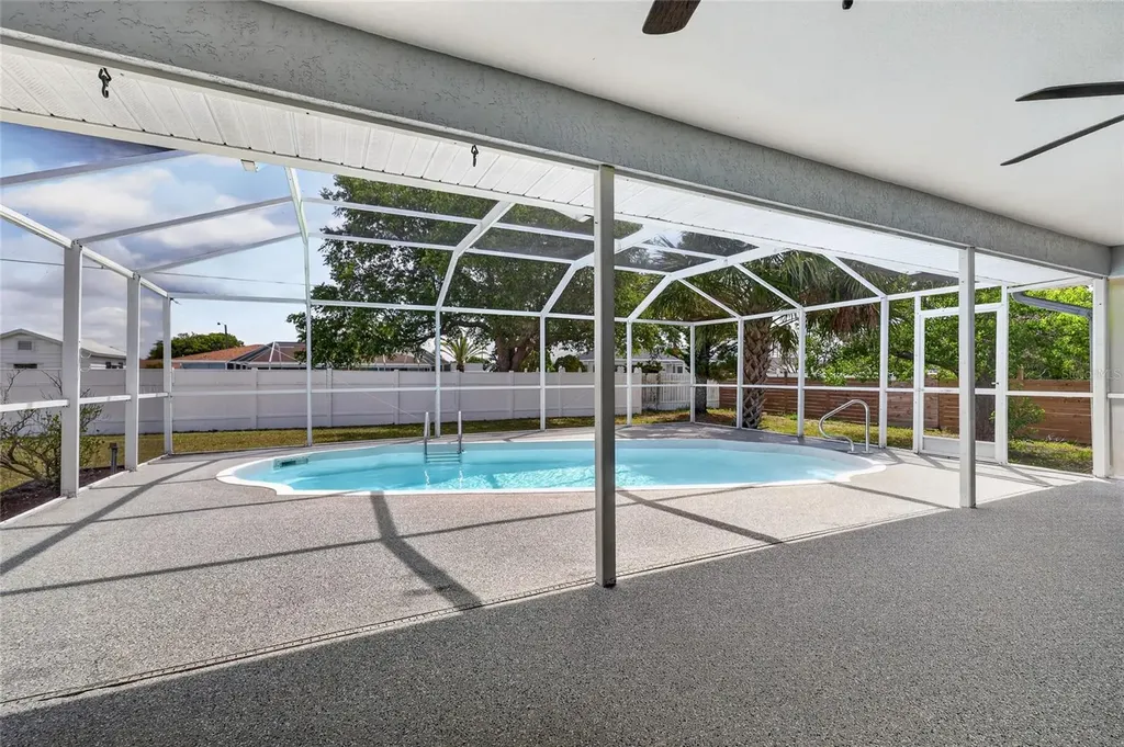 881 Riviera Lane NW Port Charlotte FL 33948