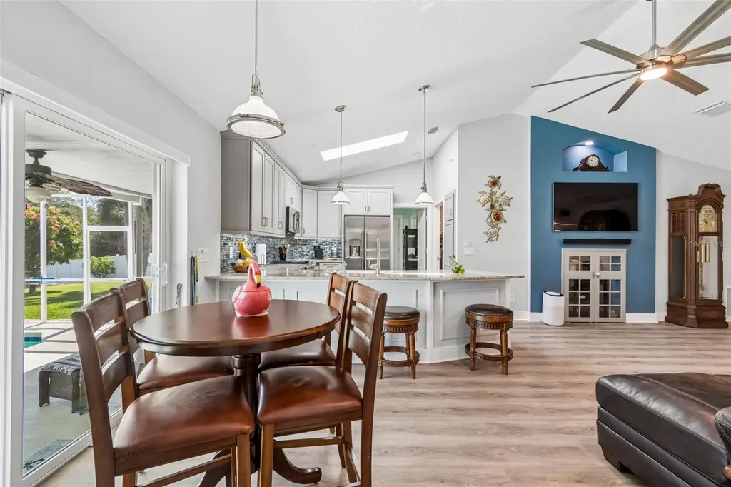 403 Flamingo Drive Apollo Beach FL 33572