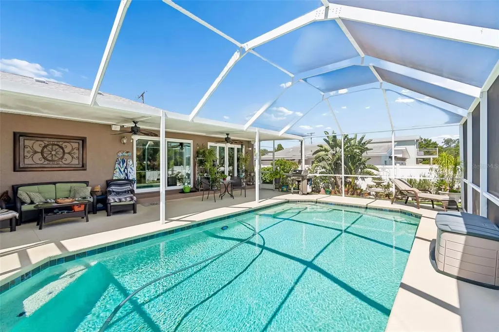 403 Flamingo Drive Apollo Beach FL 33572