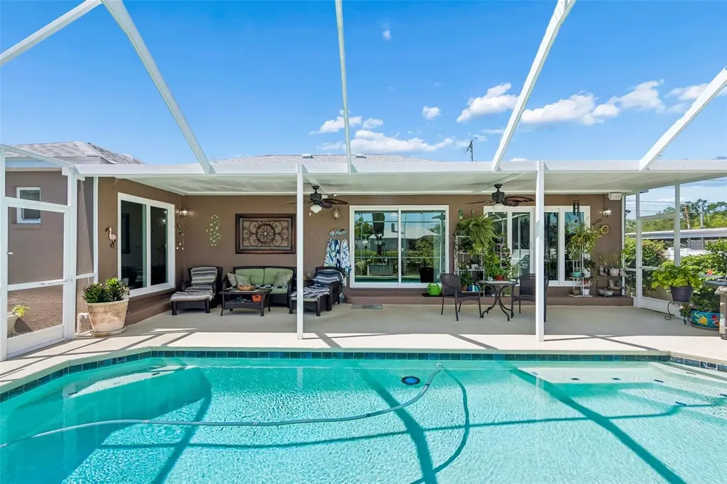 403 Flamingo Drive Apollo Beach FL 33572