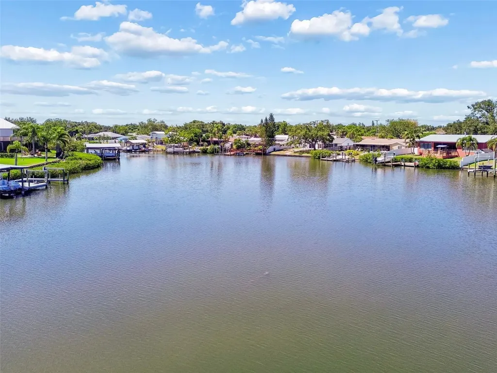 403 Flamingo Drive Apollo Beach FL 33572