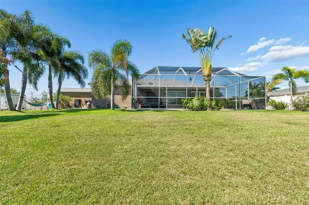 403 Flamingo Drive Apollo Beach FL 33572
