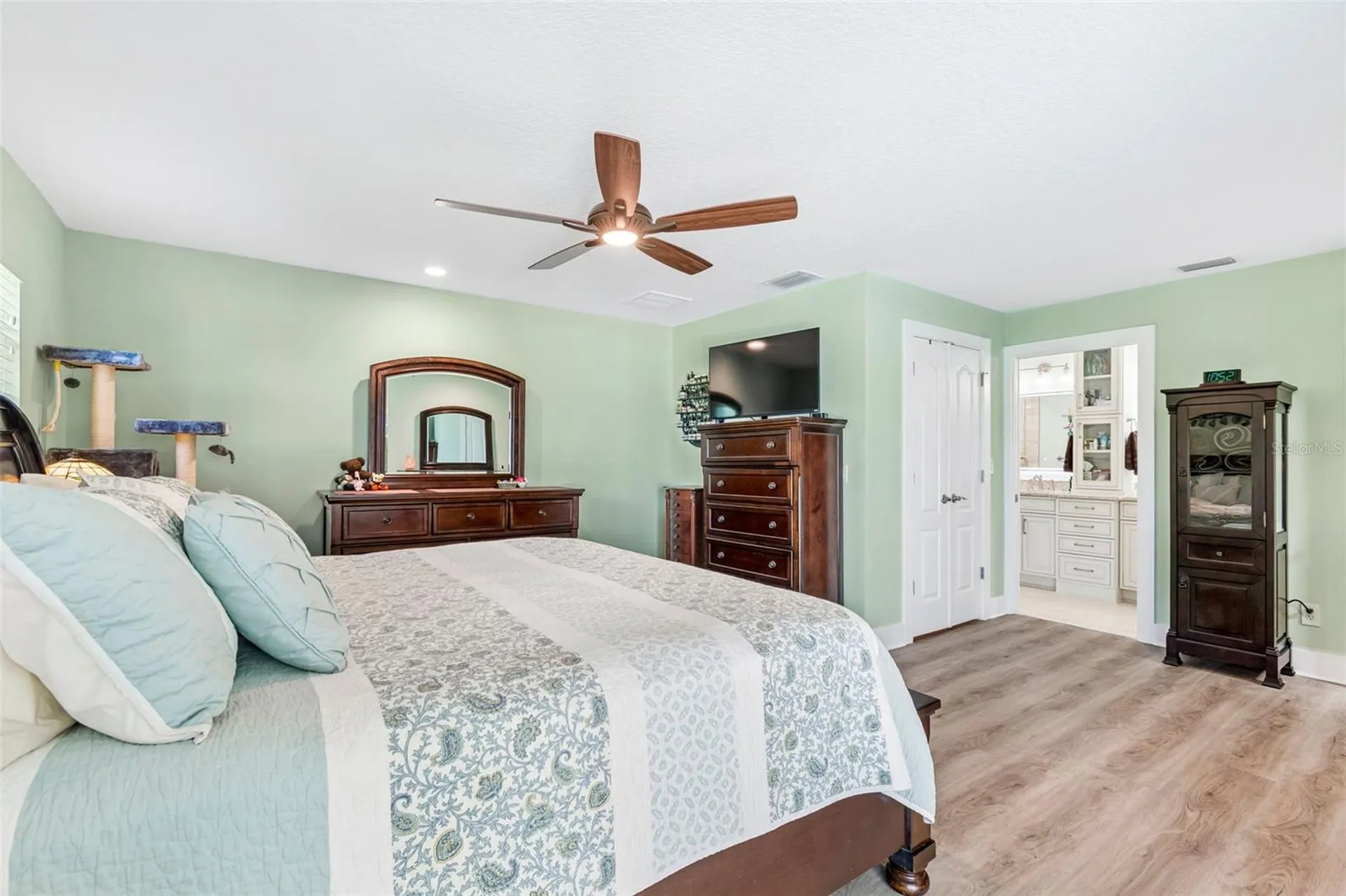 403 Flamingo Drive Apollo Beach FL 33572