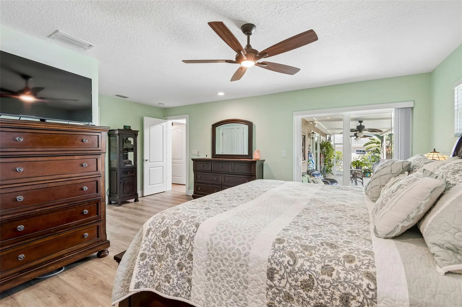 403 Flamingo Drive Apollo Beach FL 33572