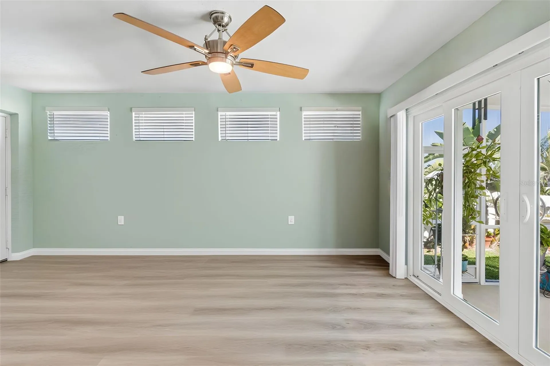 403 Flamingo Drive Apollo Beach FL 33572