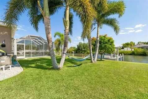 403 Flamingo Drive Apollo Beach FL 33572