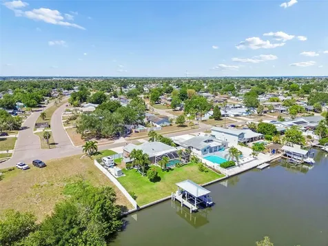 403 Flamingo Drive Apollo Beach FL 33572