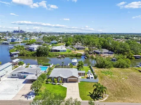 403 Flamingo Drive Apollo Beach FL 33572