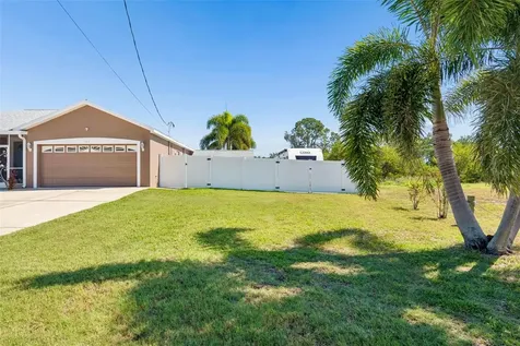 403 Flamingo Drive Apollo Beach FL 33572