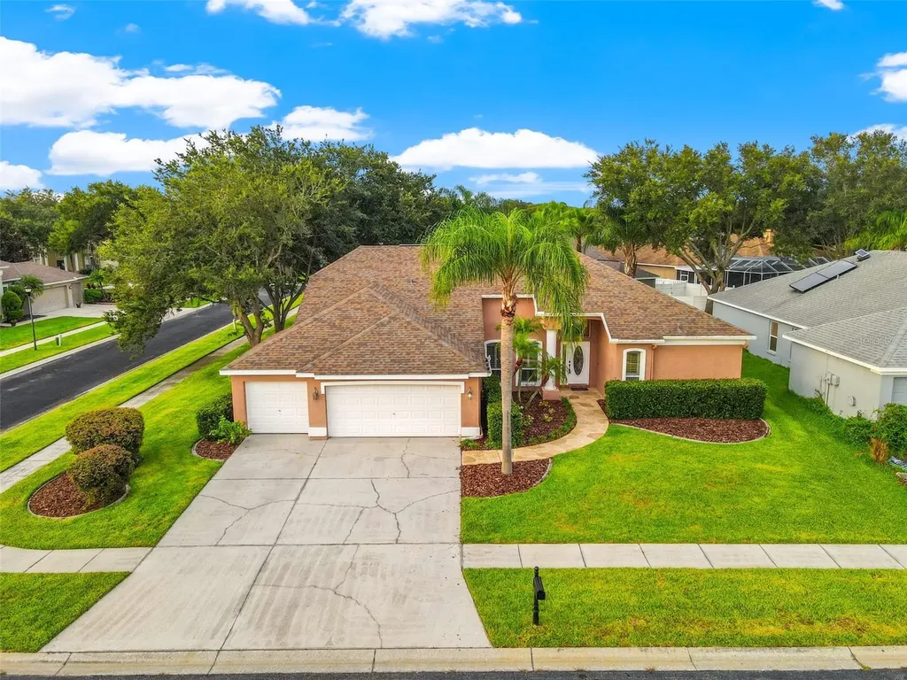 1525 Crooked Stick Drive Valrico FL 33596