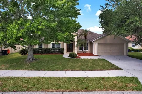 3241 Sawgrass Creek Circle St Cloud FL 34772