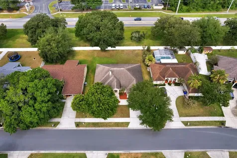 3241 Sawgrass Creek Circle St Cloud FL 34772