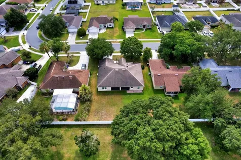 3241 Sawgrass Creek Circle St Cloud FL 34772