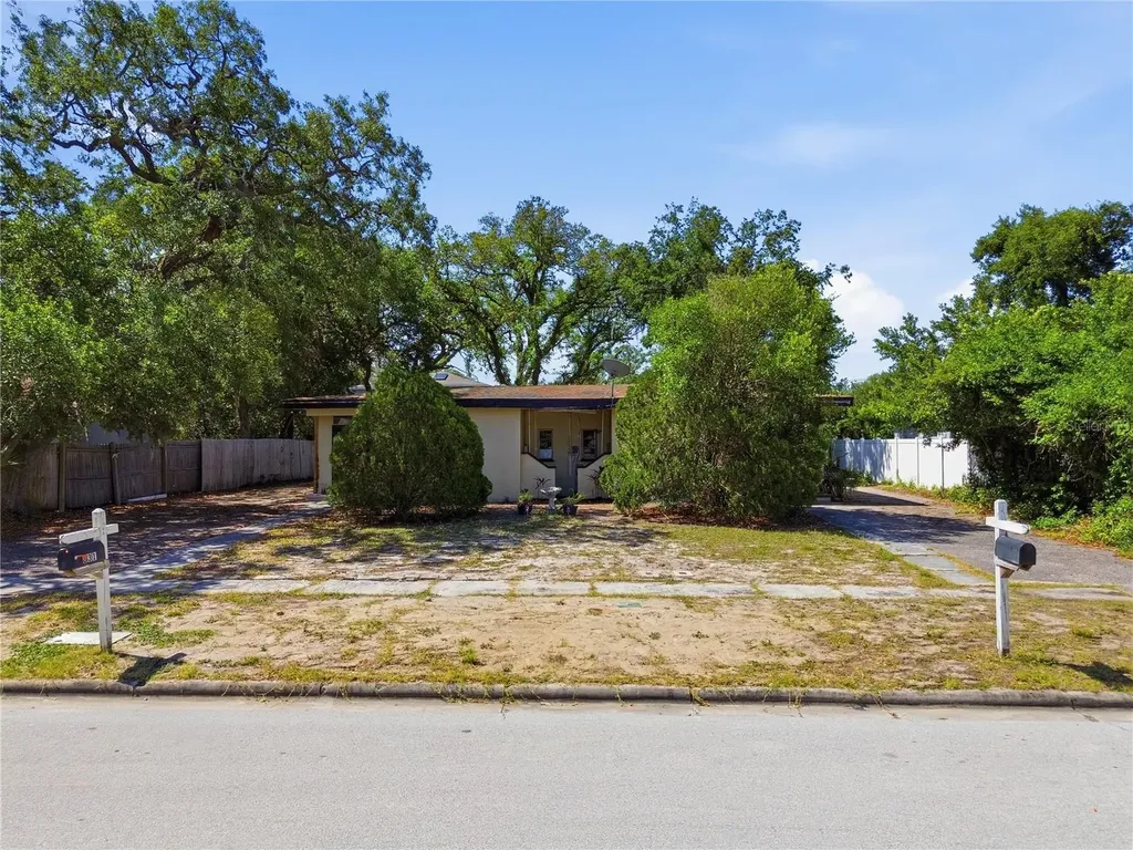 831 Grand Central Street Clearwater FL 33756