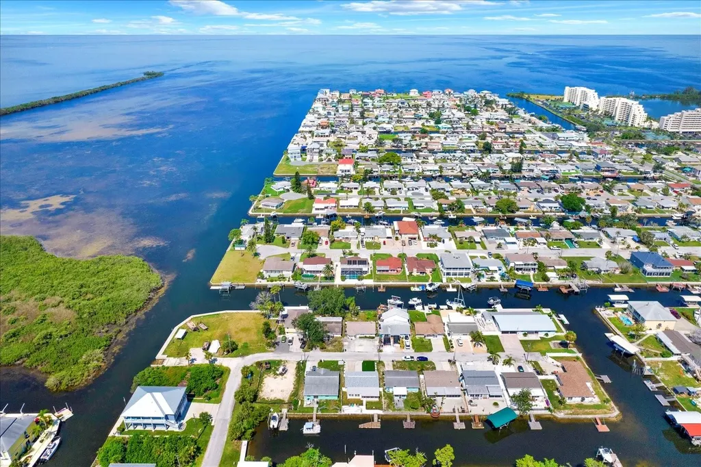 13526 Outboard Court Hudson FL 34667