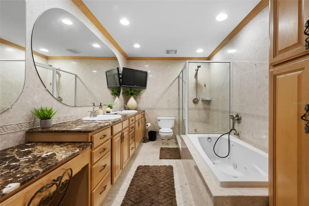 15314 Lake Magdalene Boulevard Tampa FL 33618