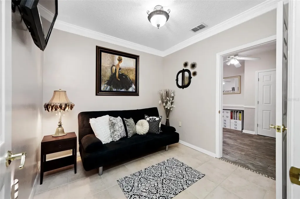 15314 Lake Magdalene Boulevard Tampa FL 33618