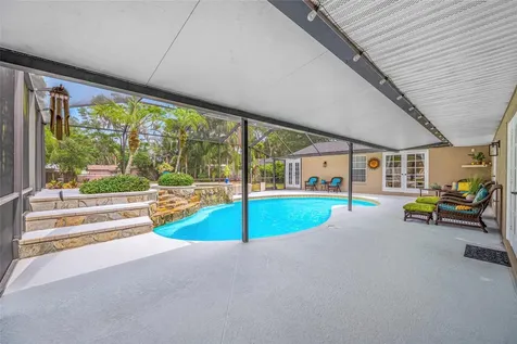 15314 Lake Magdalene Boulevard Tampa FL 33618