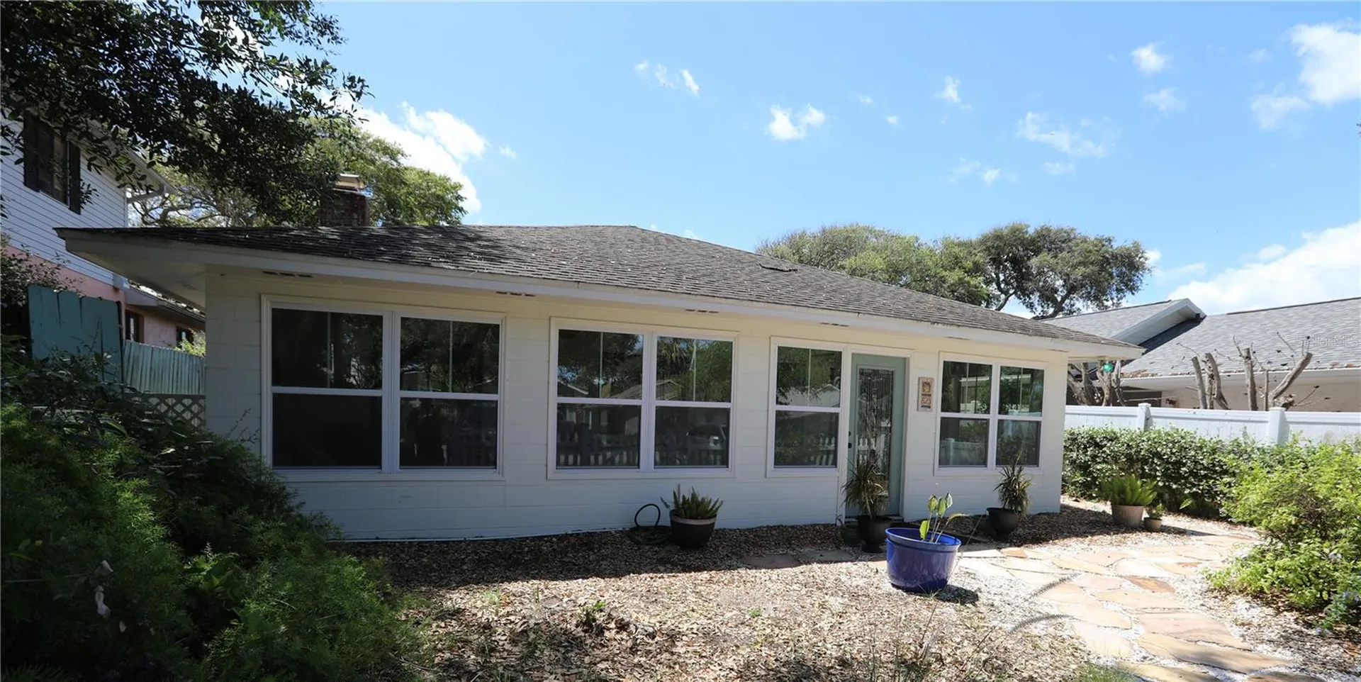 825 E 23rd Avenue New Smyrna Beach FL 32169