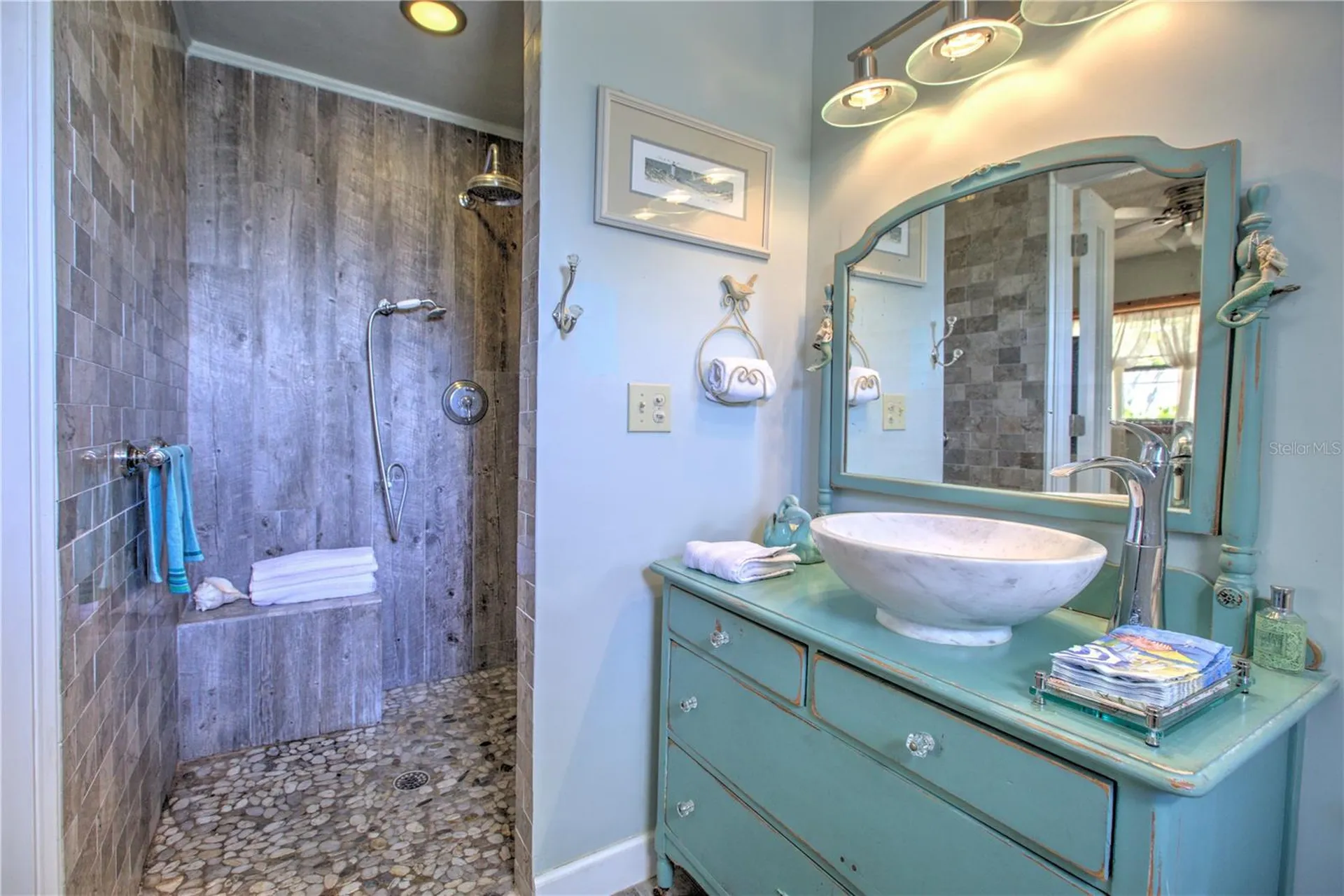 825 E 23rd Avenue New Smyrna Beach FL 32169
